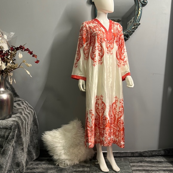 Oscar de La Renta Caftan Dress Satin